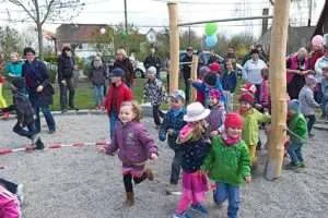 150418 Spielplatzeinweihung DSF1484